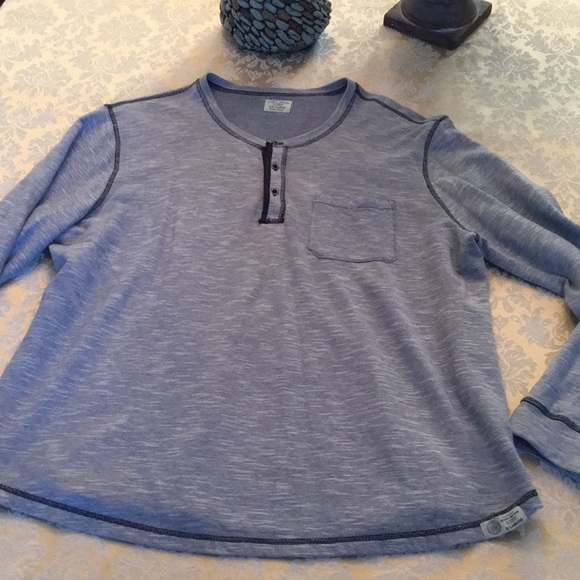 Lucky Brand 3-button henley - Picture 3 of 11
